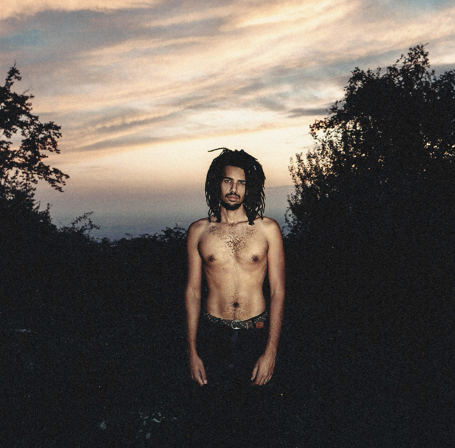 Fratellanza e spiritualità, dall’Italia alla Nigeria: Wayloz racconta "We All Suffer"