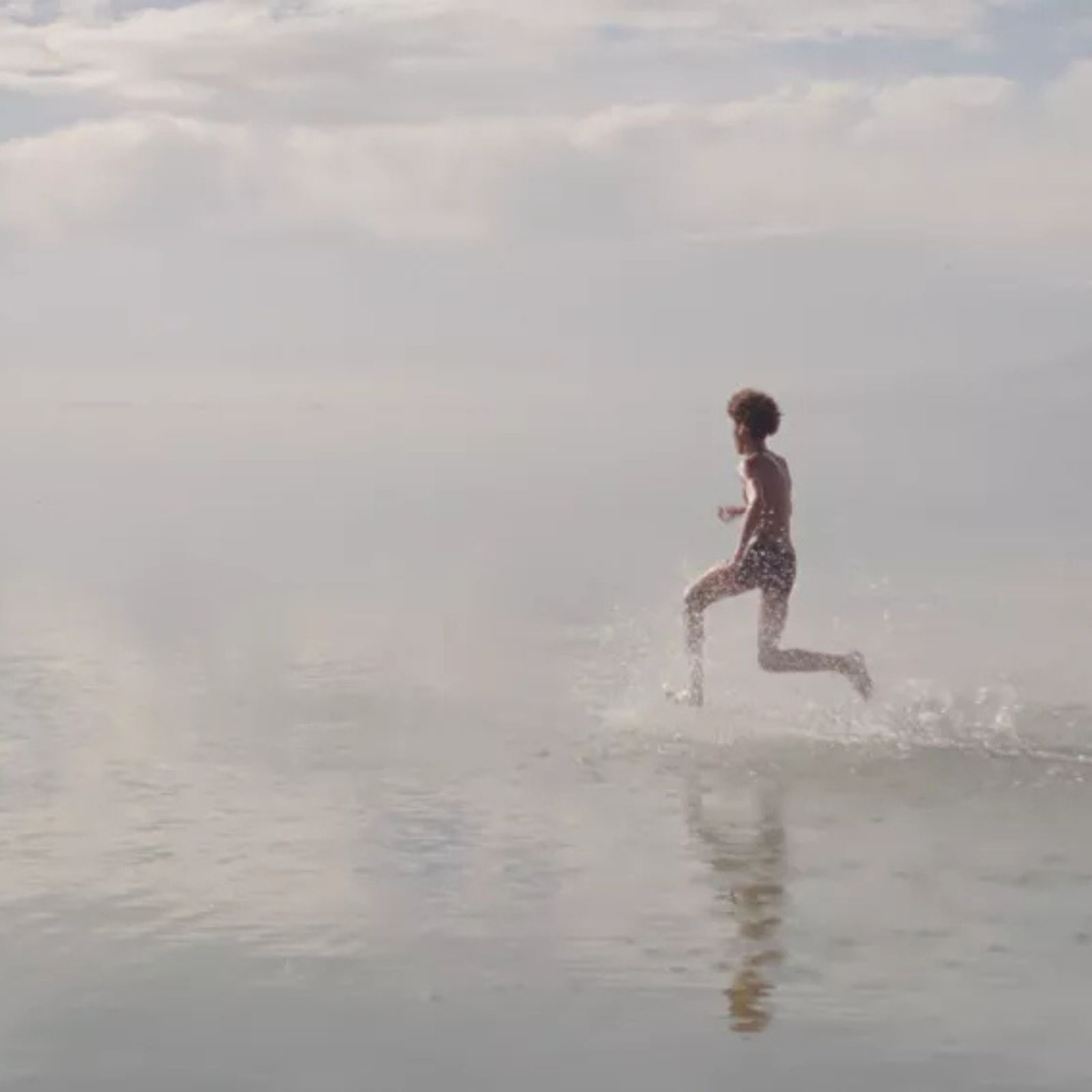 Le star della musica alternativa per i bambini colpiti dalle guerre: “Help 2”