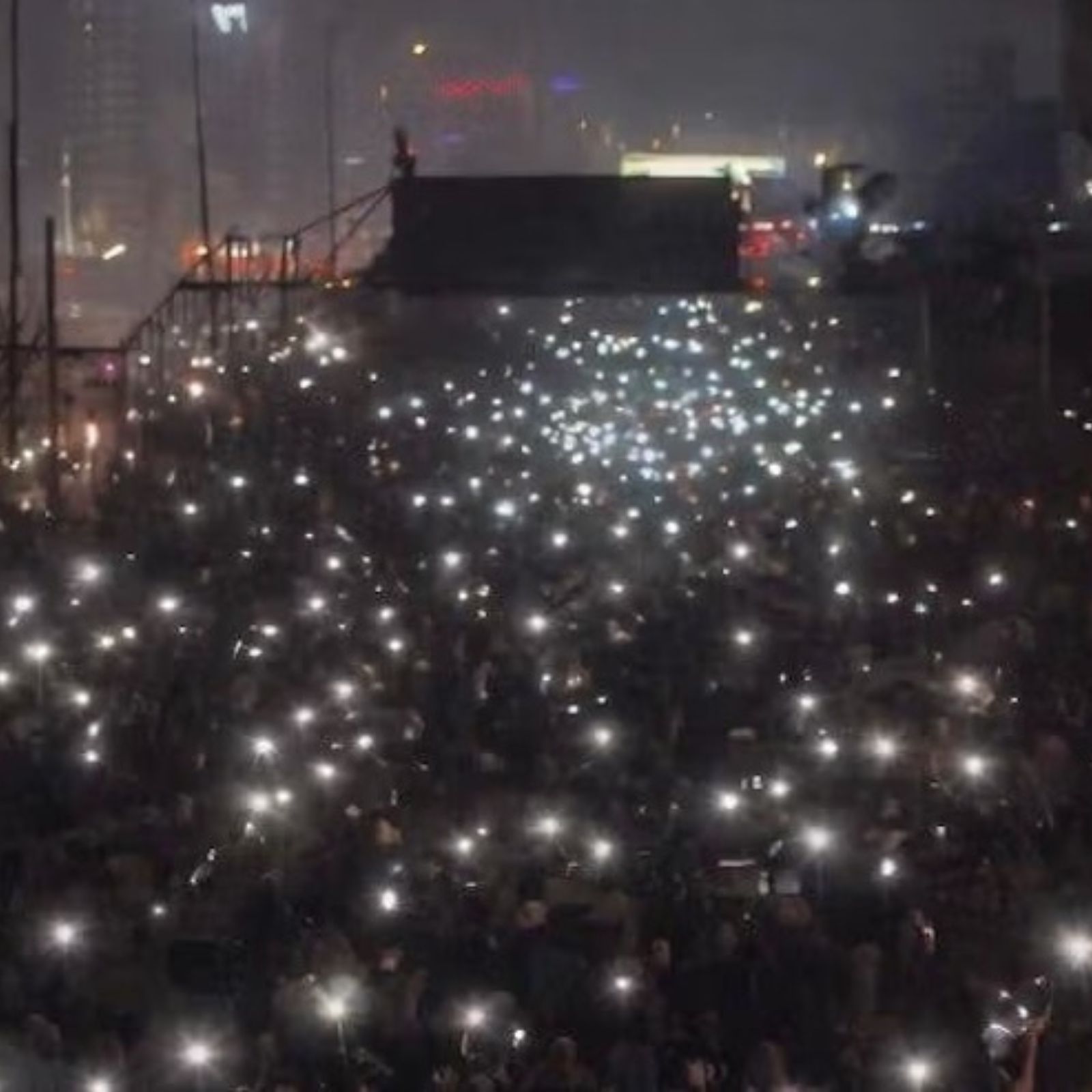 Iran. La guerra, le proteste, il domani, visti dalle donne