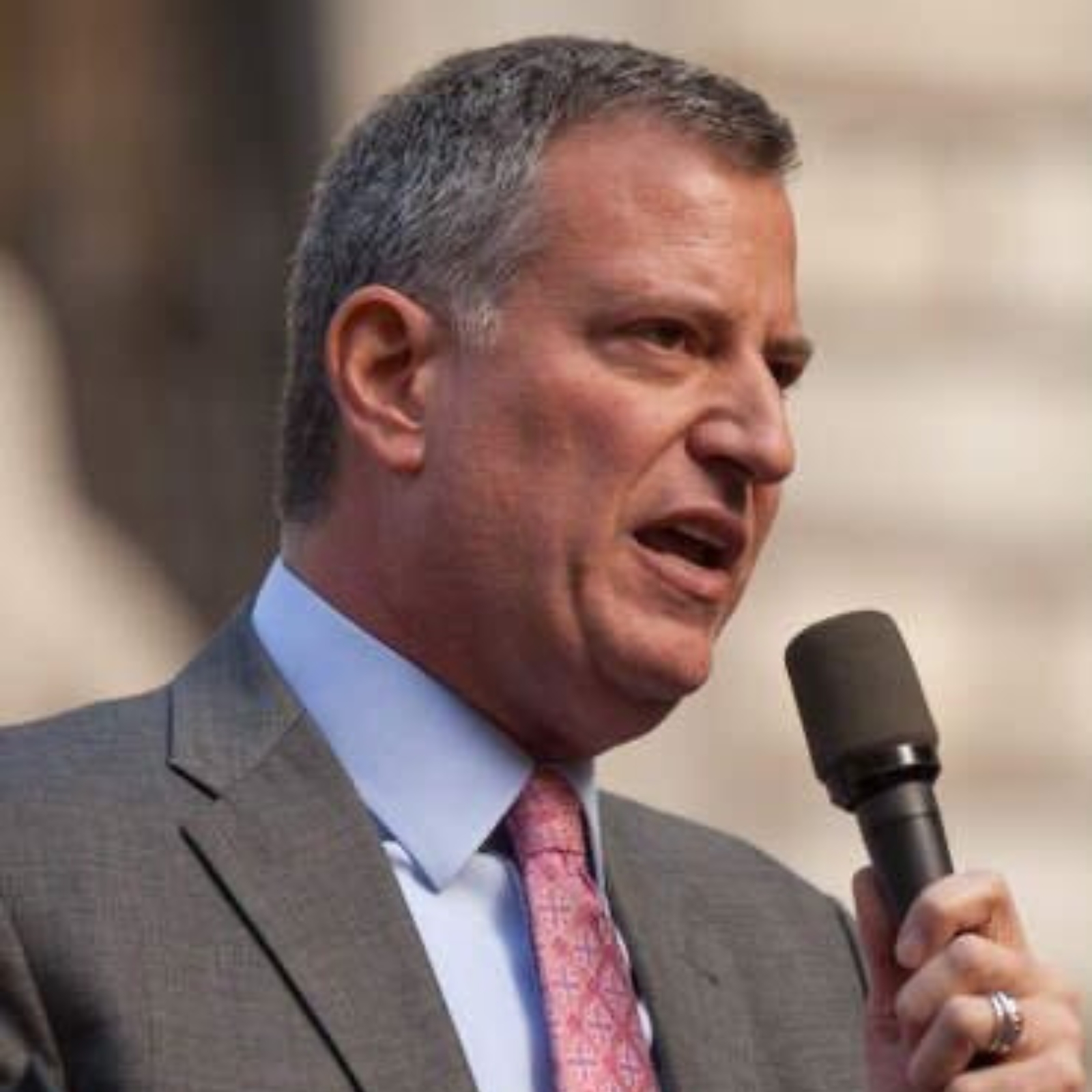 Bill de Blasio: gli USA sono un Paese in cerca della propria identità