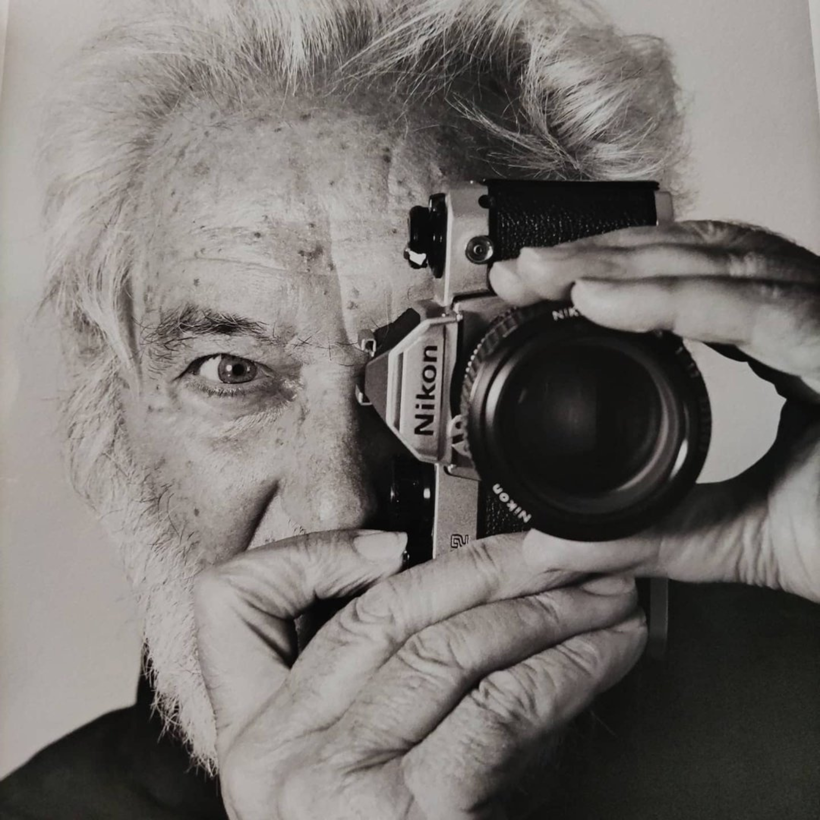 "La fotografia è luce" diceva Mimmo Jodice: Roberta Valtorta ricorda il grande maestro