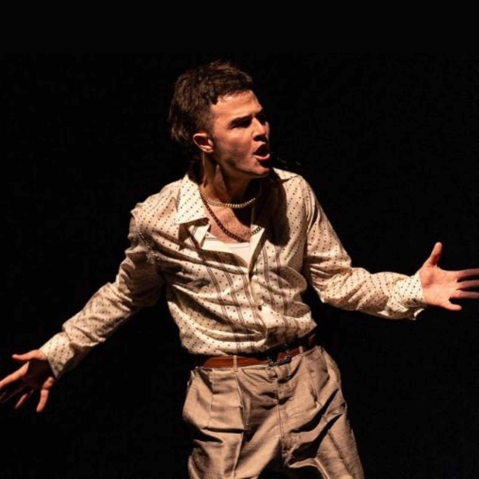 A volo d'angelo nella guerra dei Balcani al Teatro della Cooperativa