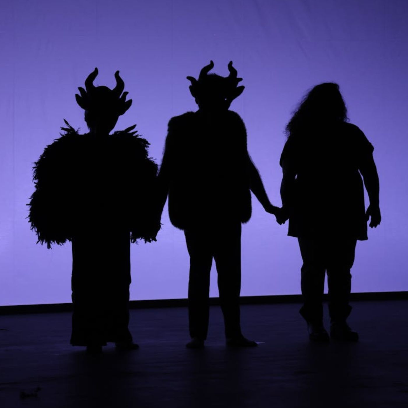 Il collettivo Zoukak di Beirut: "Continuiamo a fare teatro sotto le bombe per resistere all'orrore della guerra"