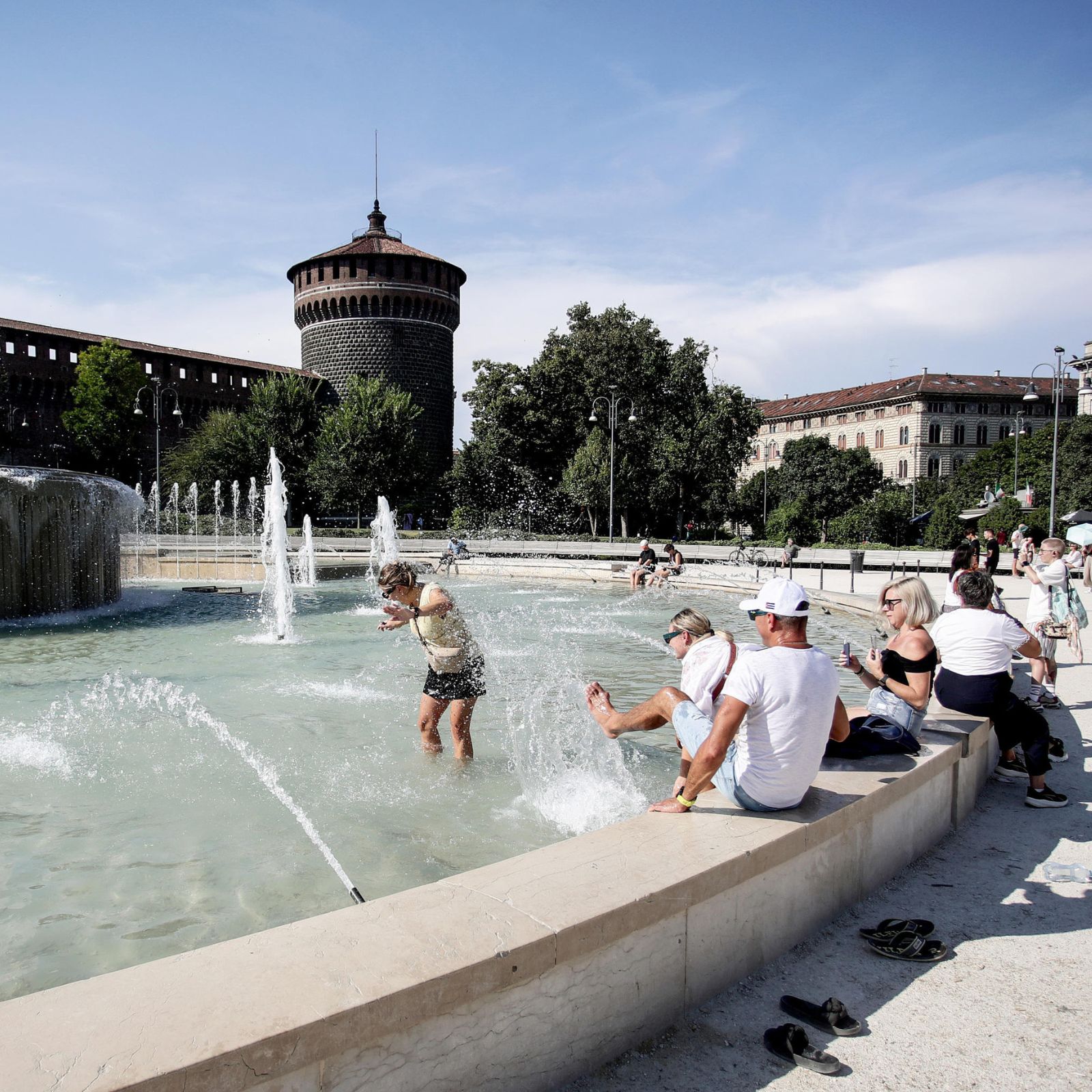 Milano, in futuro ondate di caldo tre volte più frequenti: “Servono politiche di mitigazione”