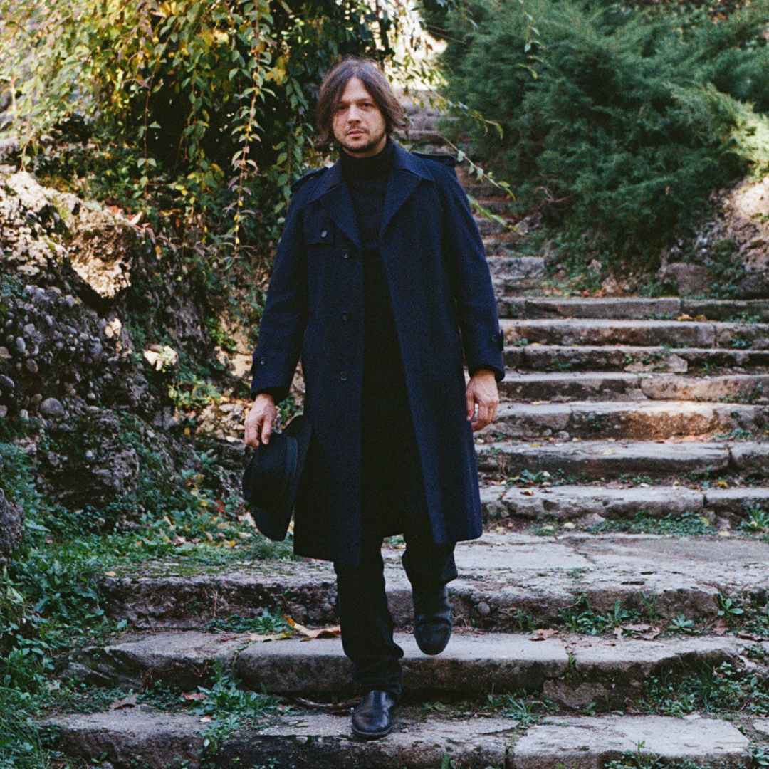 Alessandro Grazian: il ritorno del cantautore e il nuovo album "senza titolo"