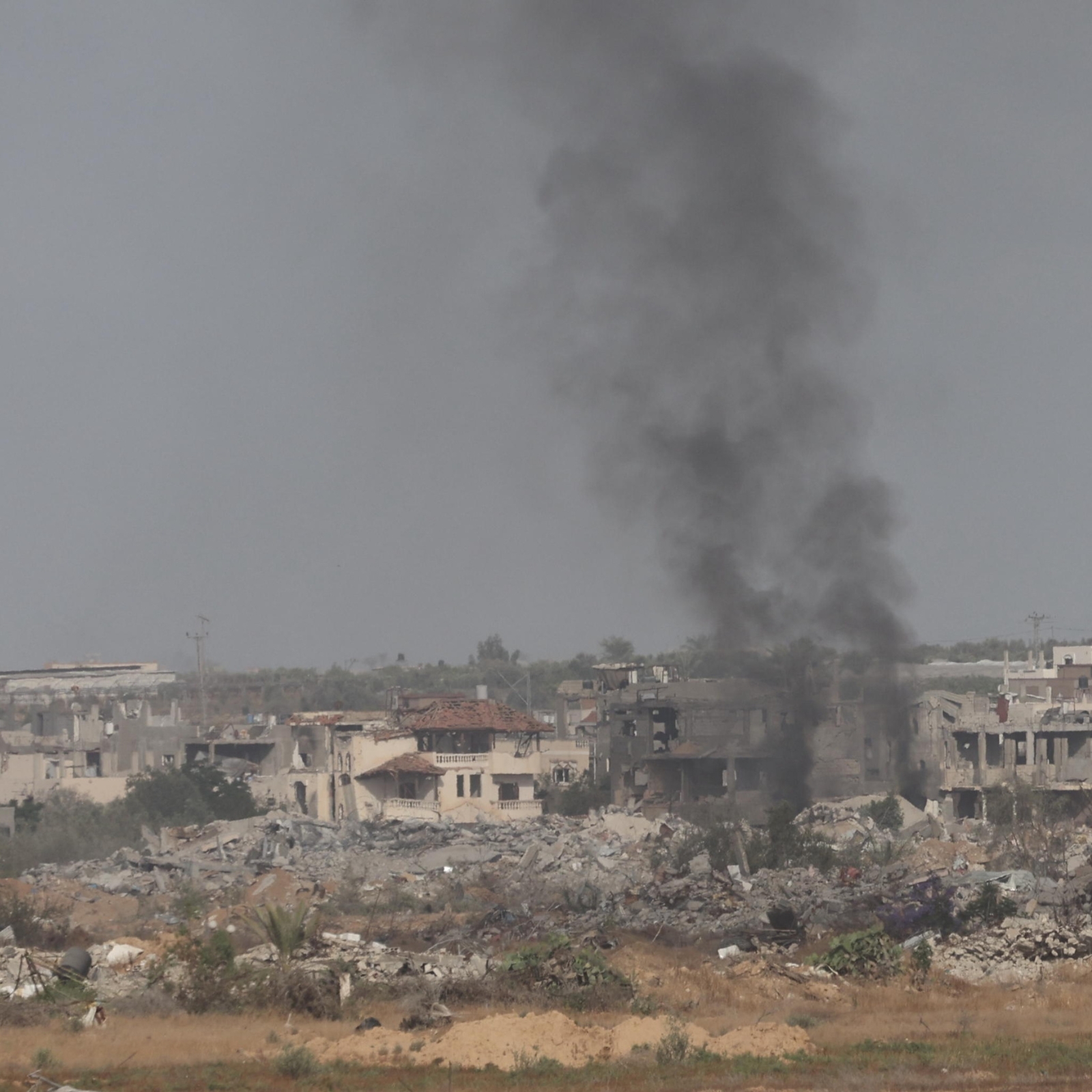 "A Rafah valichi vuoti e il rumore delle bombe costante" la testimonianza dai confini di Gaza di Serena Baldini di Vento di Terra