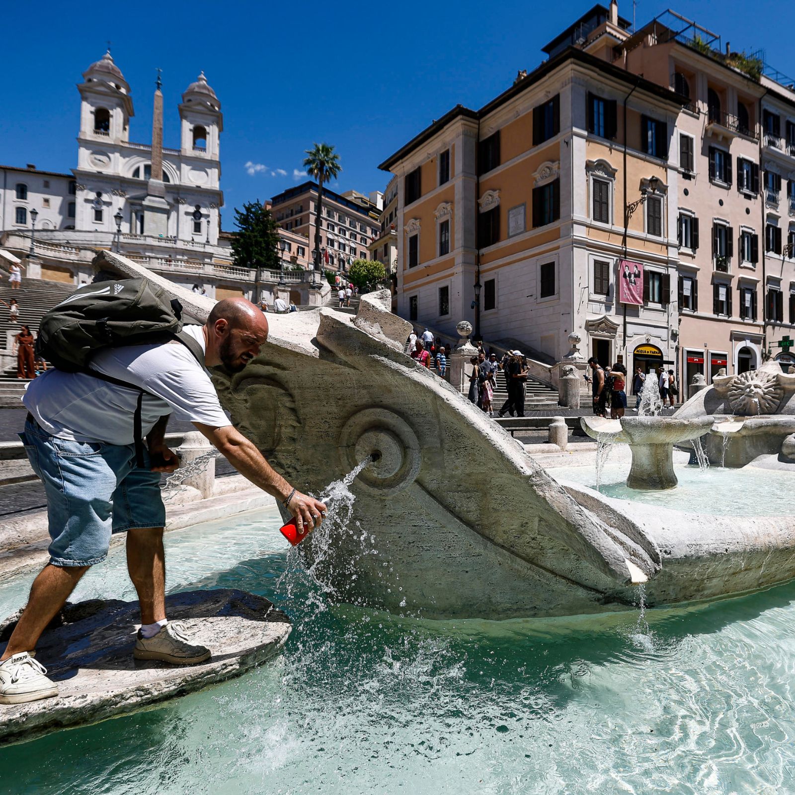 Caldo estremo: "A rischio bambini, anziani, asmatici e cardiopatici. Servono città più verdi e 'rifugi' climatici" episode artwork