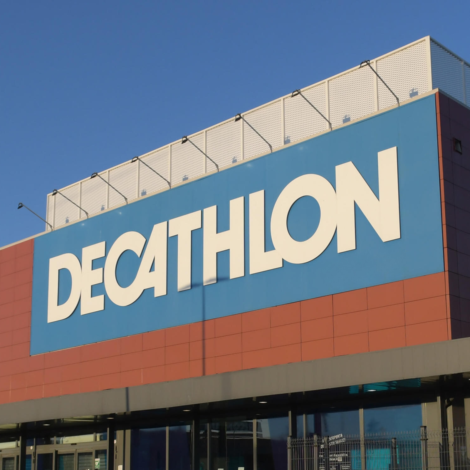 Decathlon, i lavoratori in sciopero sabato 21 dicembre