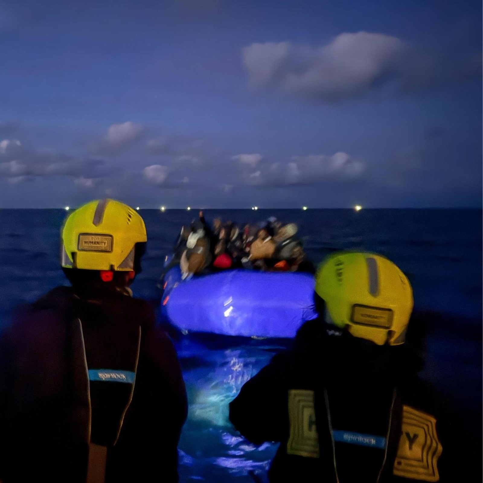 Tunisia, 40 morti in un naufragio di migranti: “Tra le vittime ci sono dei bambini”