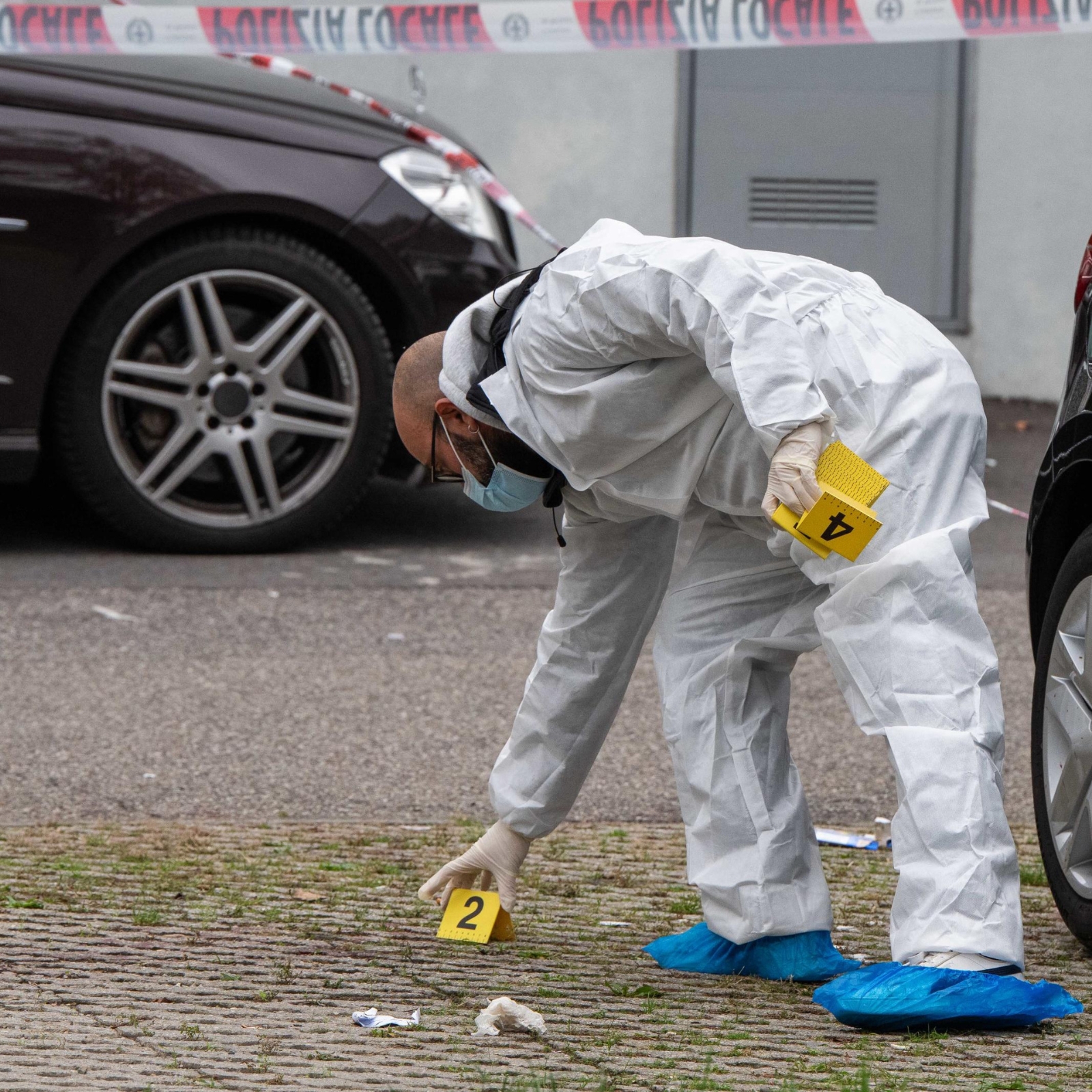 Donna accoltellata a Milano: "Un femminicidio ogni tre giorni, serve prevenzione”