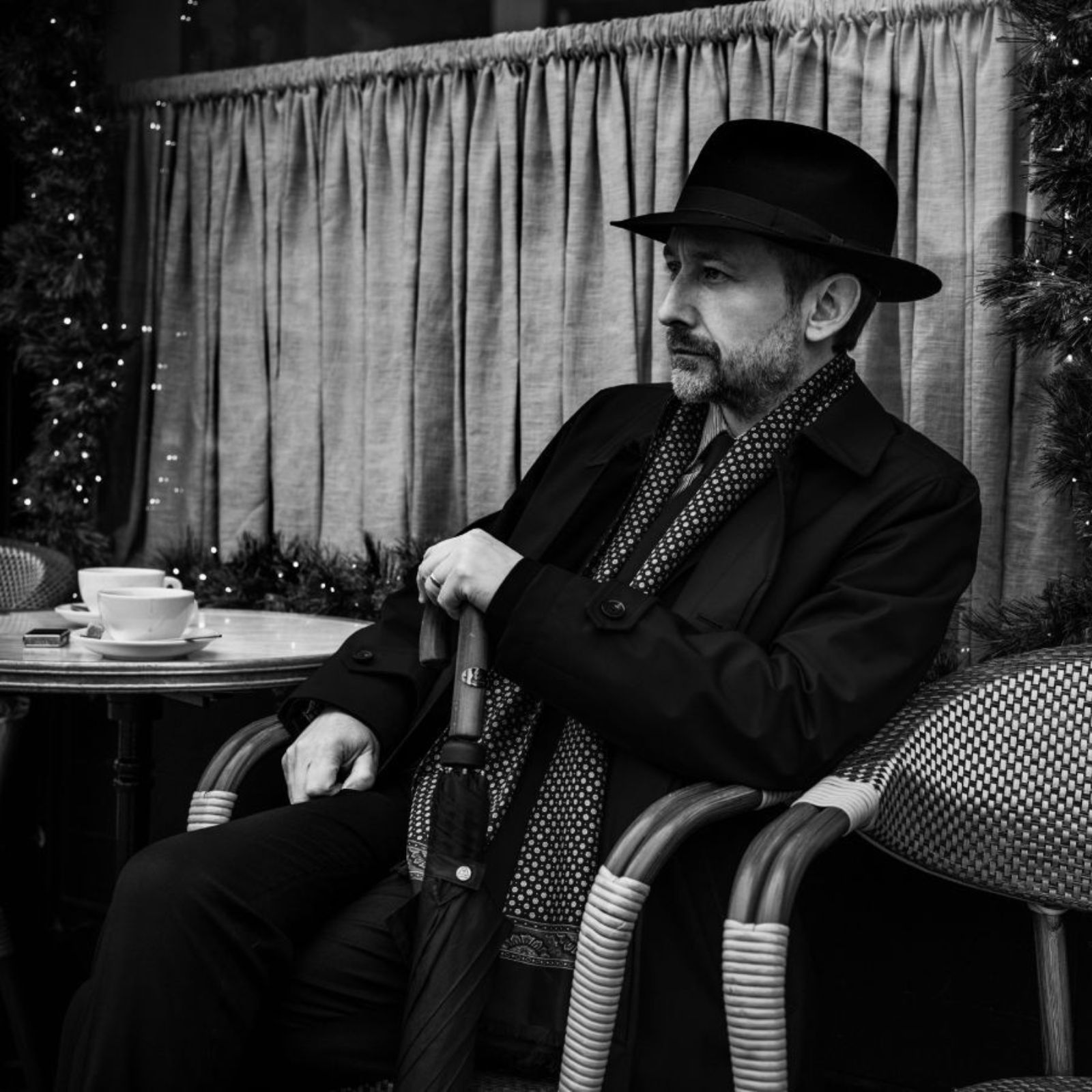 Musica come via di fuga e musica per restare: The Divine Comedy racconta il nuovo album