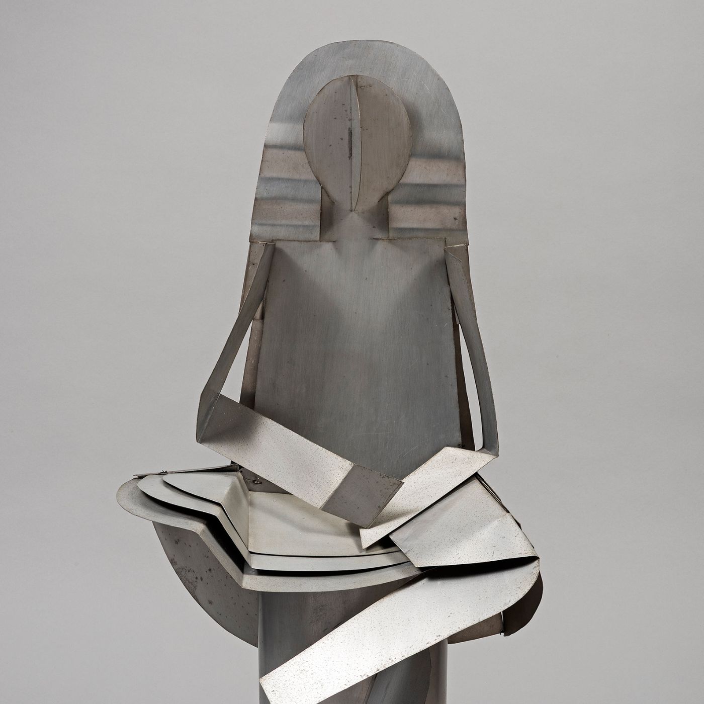 Al Castello di Vigevano una mostra su una Regina della sperimentazione