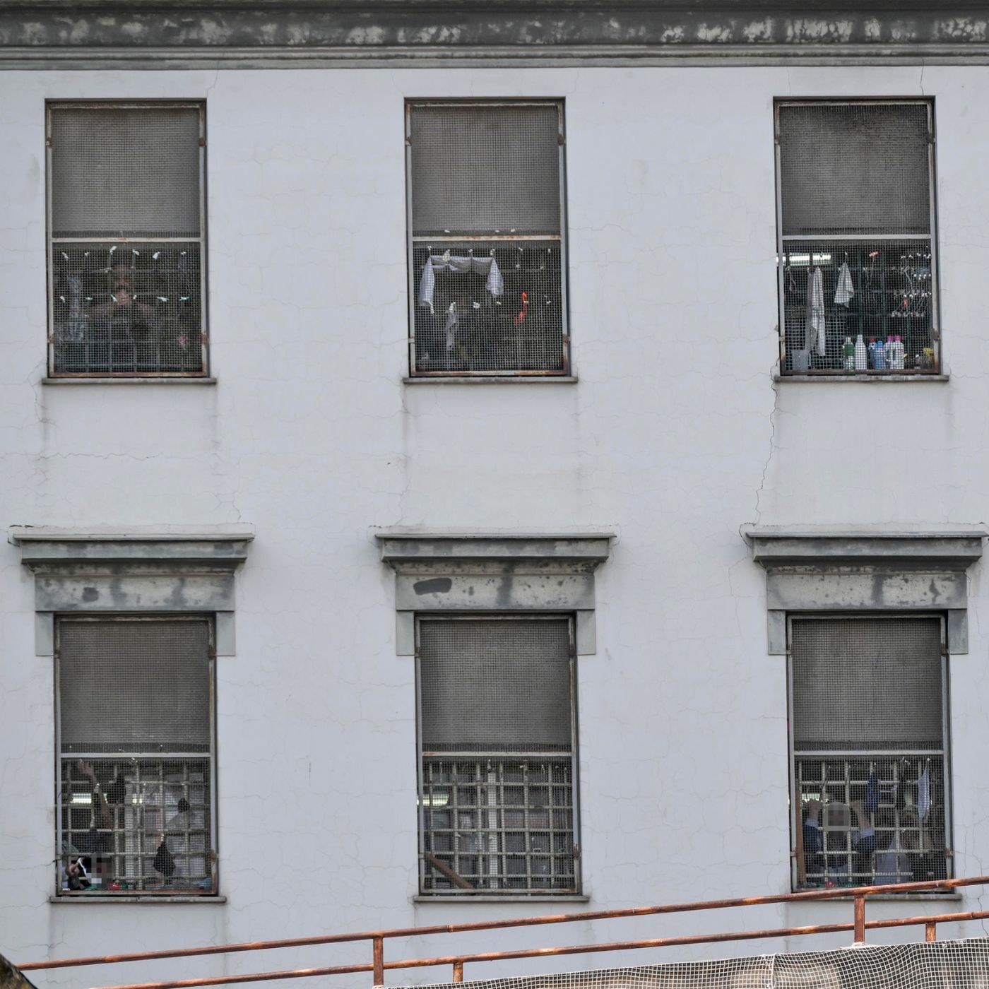 Antigone. Carceri fuori controllo? Scoppiano. Sui minori e imputabilità, battaglia ideologica del governo