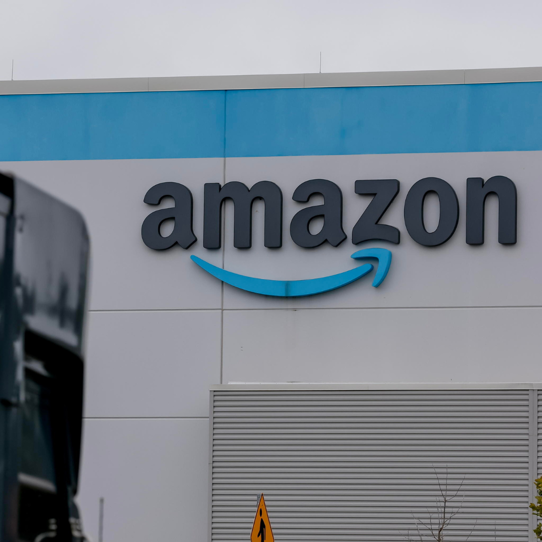 Amazon: la corsa all'intelligenza artificiale licenzia